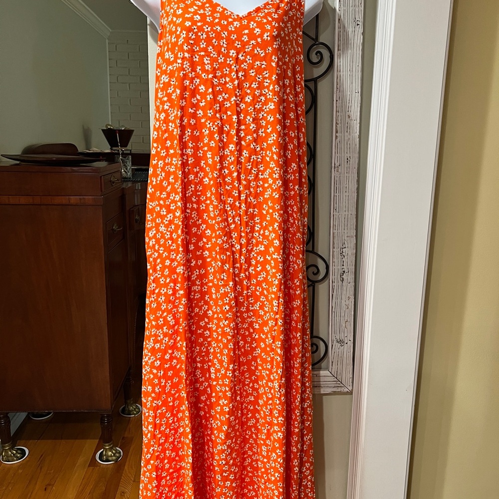 Vince Camuto Orange and White Floral Summer Dress